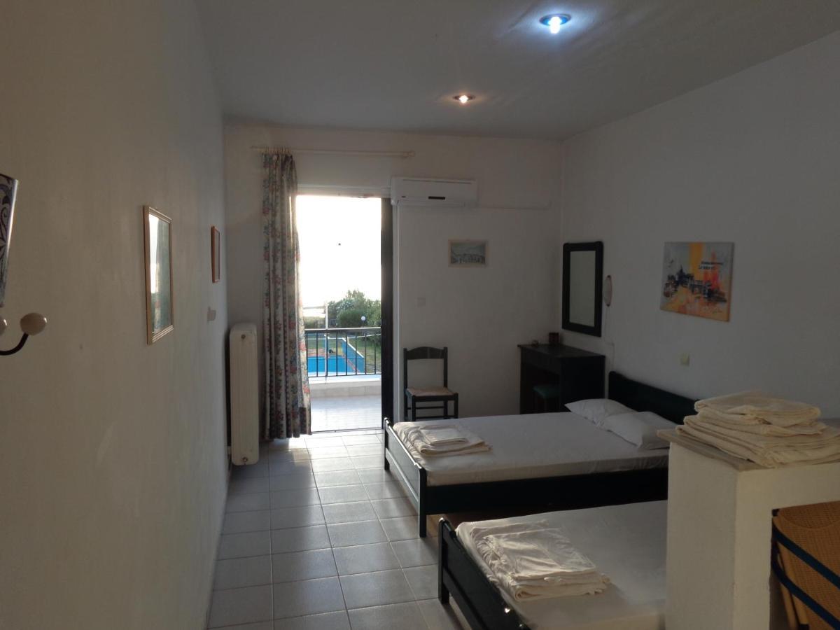 Porto Kairis Hotel โอเรโอย ภายนอก รูปภาพ