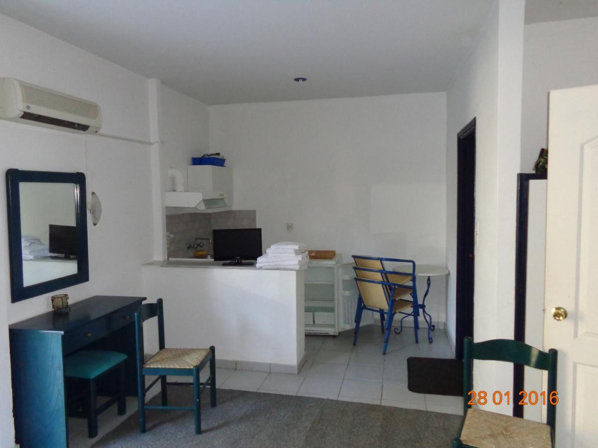 Porto Kairis Hotel โอเรโอย ภายนอก รูปภาพ